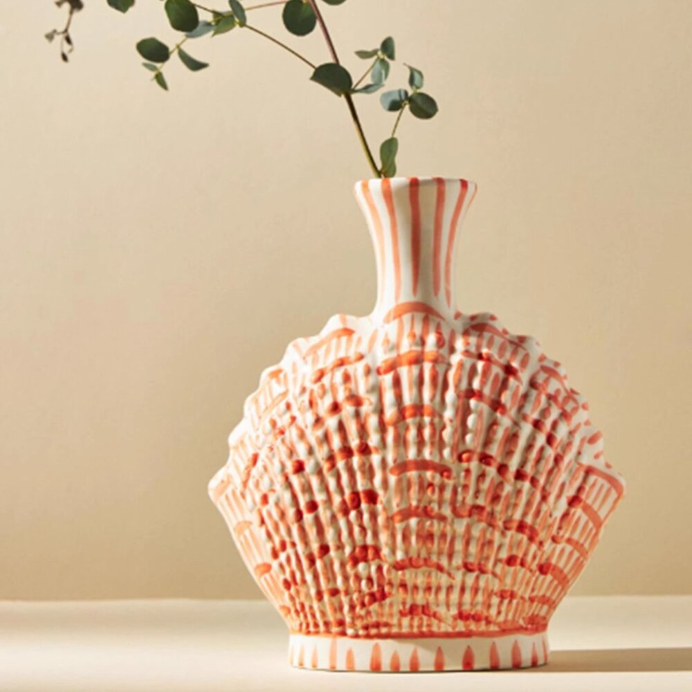 Brand New Anthropologie Lucie de Moyencourt Shell Vase-Pink Discontinued
